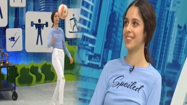 Nigar Camalın qızı AzTV-də futbol oynadı - FOTO/VİDEO