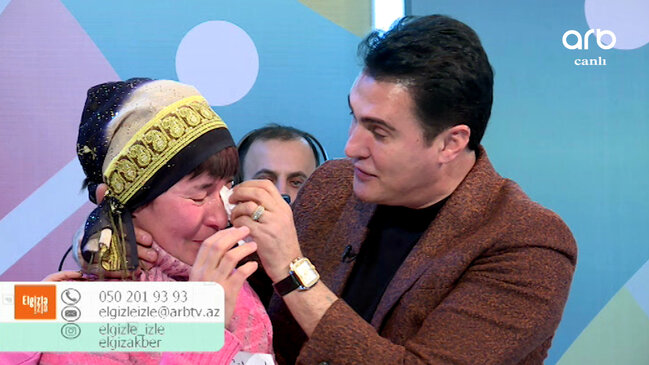 Nadir Qafarzadədən canlə efirdə xarici vətəndaşa MADDİ DƏSTƏK – VİDEO