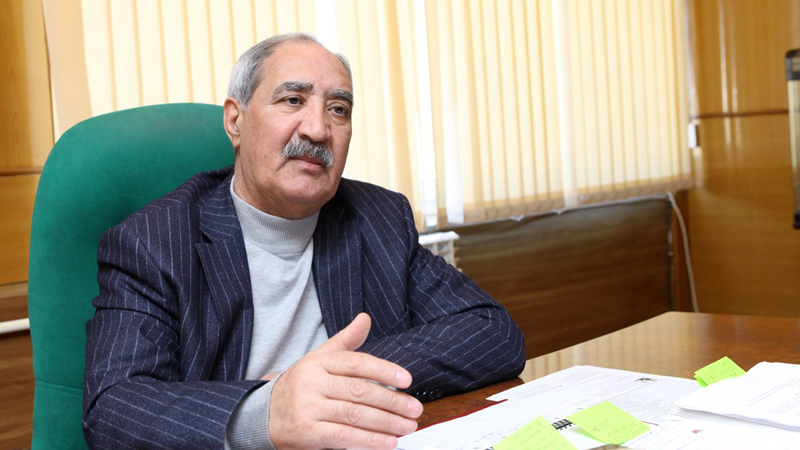 Fəzail Ağamalı seçiciləri necə aldatdı? (VİDEO)