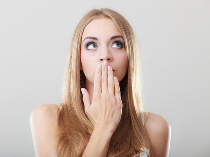 Ağzından pis qoxu gələnlər MÜTLƏQ OXUSUN