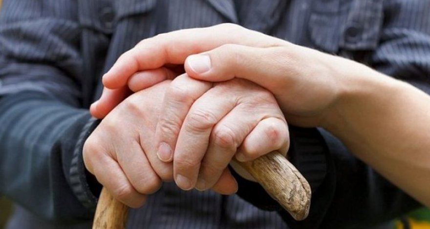 Болезнь Паркинсона объявляет себя заранее: обращайте внимание на ее предупреждающие знаки