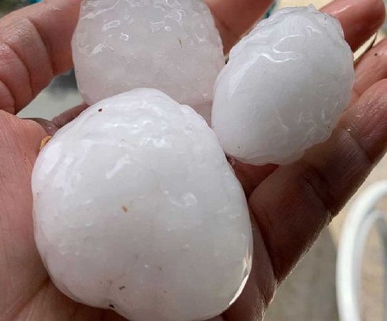 Новые несчастья в Австралии: на смену пожарам пришли страшные ливни и град – ФОТО/ВИДЕО