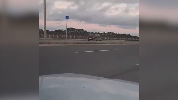 Опасная езда пожилого инвалида на 