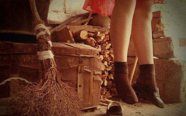 Azərbaycanda nişanlı qız intihar etdi: Bacısının həyat yoldaşının telefonu ilə...