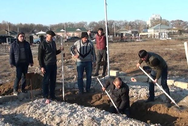 İmişlidə kimliyi dəqiqləşdirilən şəhidin nəşi məzardan çıxarıldı - VİDEO