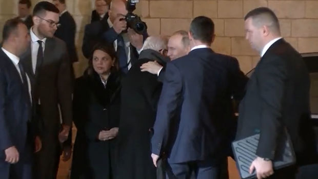 Rusiyanın himni daha bir ərəb ölkəsində səhv səsləndirildi - VİDEO