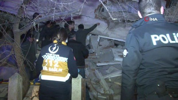 Число жертв землетрясения в Турции достигло двадцати - ОБНОВЛЕНО