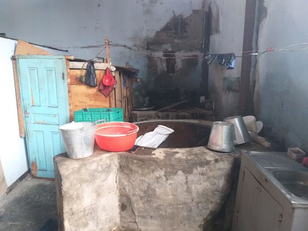 Antisanitar şəraitdə fəaliyyət göstərən qənd sexi aşkarlandı - FOTO