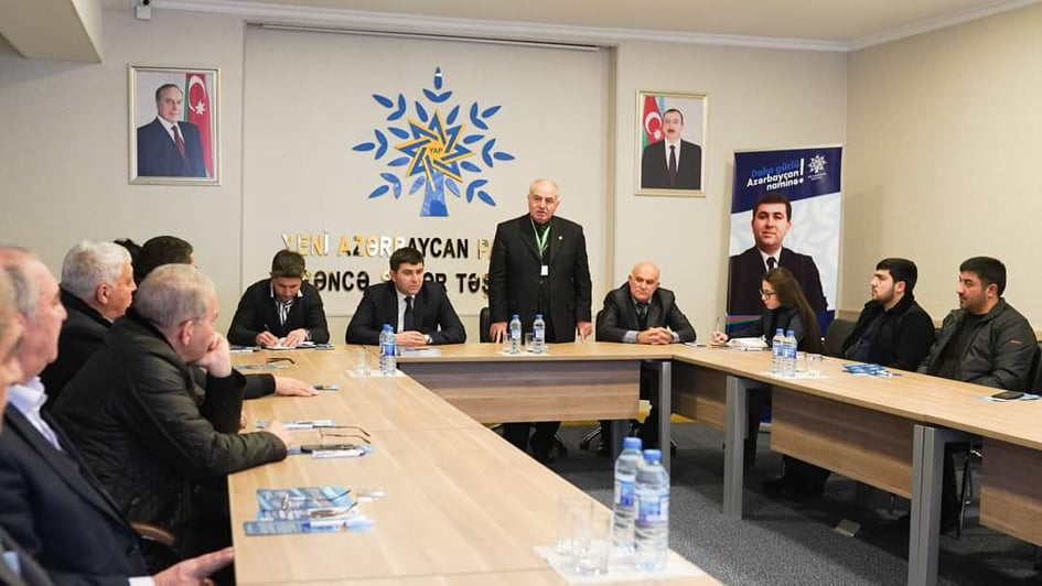 Deputatlığa namizəd Müşfiq Cəfərov Gəncə sahibkarları ilə görüşüb