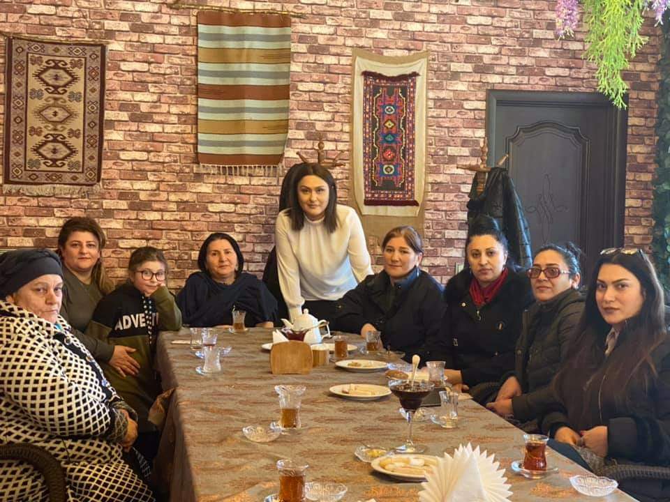 Deputatlığa namizəd Günel Səfərovanın seciçiləri ilə görüşləri davam edir - FOTO