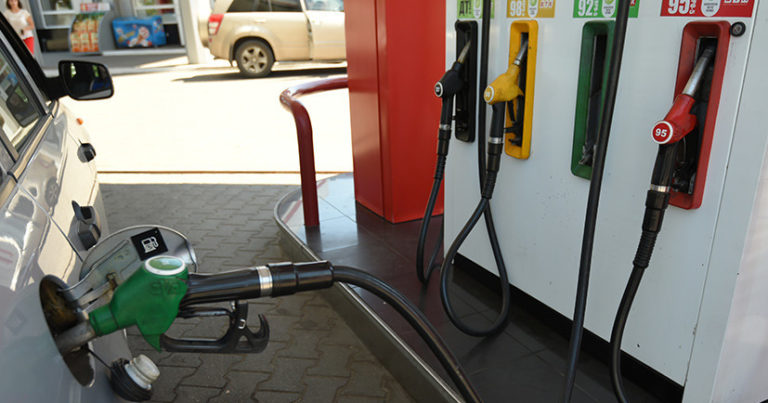 Rusiya benzinin ucuzluğuna görə Avropada ikinci ölkə oldu