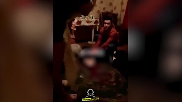 Студент-медик спас женщину с порезанным горлом - ВИДЕО