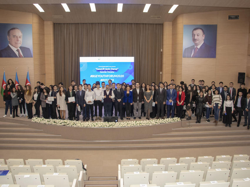 Binəqədi rayonunda “GəncLİK üçün Danış” Gənclər Forumu keçirilib