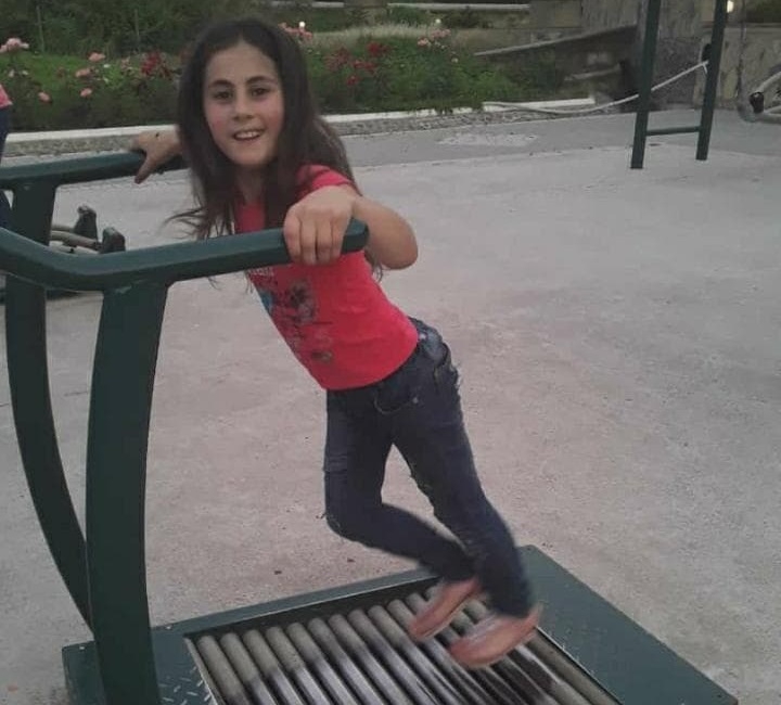 Atası Nərmin Quliyevanın yeni şəkilini paylaşdı - FOTO