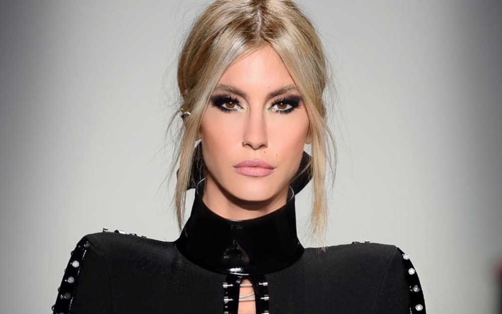 Çağlanın geyimi gündəm oldu - Fotolar