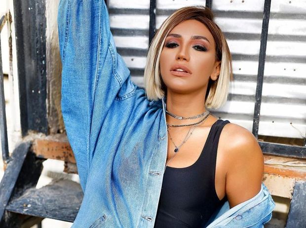 Народная артистка Ройа: Ни с кем не встречаюсь, но иногда флиртую - ВИДЕО