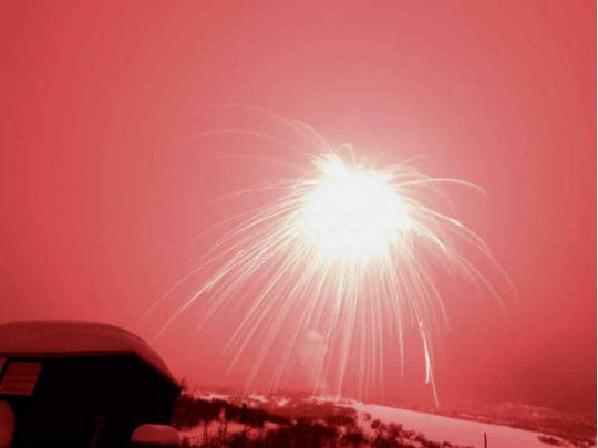 ABŞ-da dünyanın ən böyük atəşfəşanlığını göyə buraxdılar – VİDEO