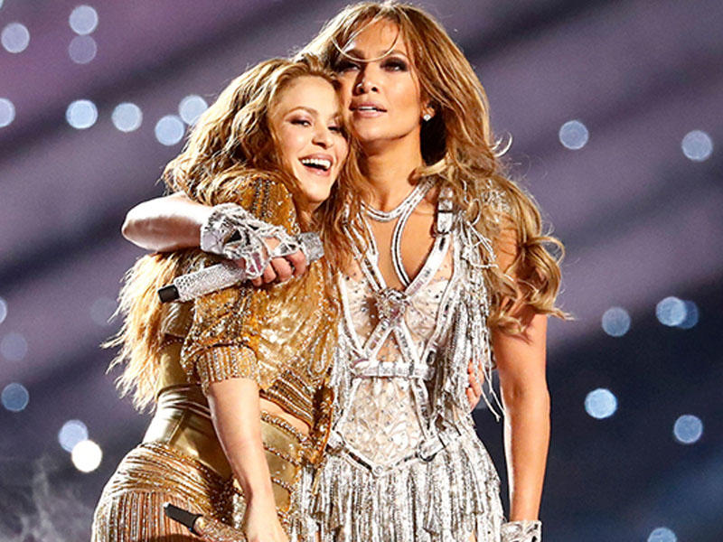 Şakira -CeyLo şousuna görə 867 trilyon dollar tələb edir - FOTO