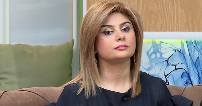 Müğənni onu pərt edən Rövşanəni belə susdurdu - VİDEO