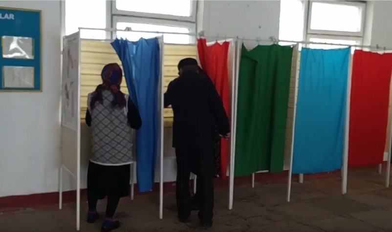 81 saylı Beyləqan seçki dairəsində aşkar qanun pozuntusu və saxtakarlıq belə işfa olundu - VİDEO