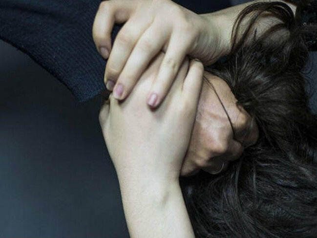 Bakıda kişi dostları ilə birləşib, sevgilisinə təcavüz etdi - ŞOK İDDİA