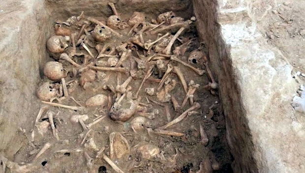 İnsan sümüklərindən hörülmüş divar aşkarlandı - FOTO