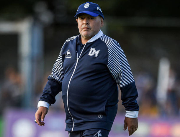 Maradona oyun zamanı narkotik maddə qəbul etdi? – VİDEO