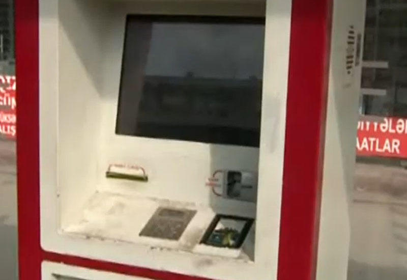 “Pulyeyən” ödəmə terminalları - Qəbz verir, amma ödəniş həyata keçmir - VİDEO
