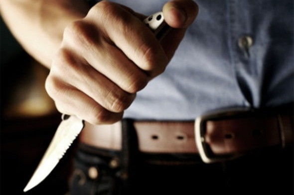 В Баку три брата получили ножевые ранения