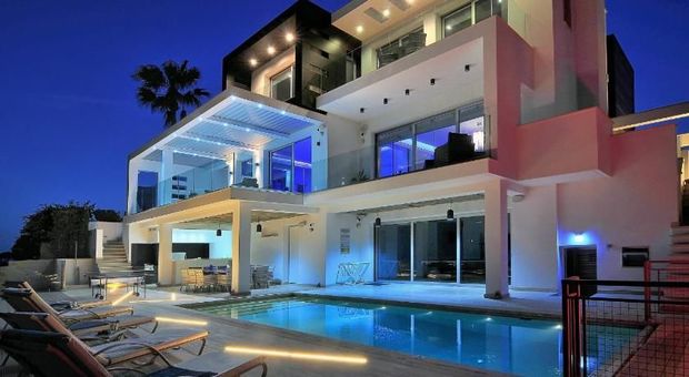 Bakıda villada qanlı hadisə - Cinayət işi açıldı