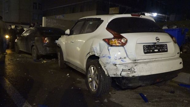 В Баку Mercedes протаранил четыре автомобиля: есть пострадавший – ВИДЕО