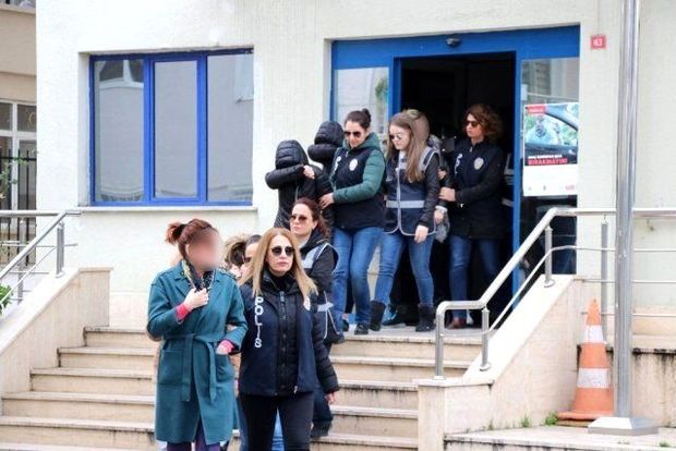 Türkiyədə fahişəliklə məşğul olan azərbaycanlılar tutuldu - FOTO