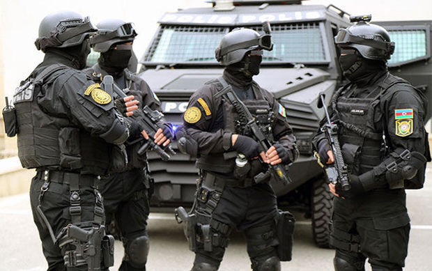 Gürcüstanda ağır cinayət törədərək, Bakıda gizlənən silahlı şəxs zərərsizləşdirildi - FOTO