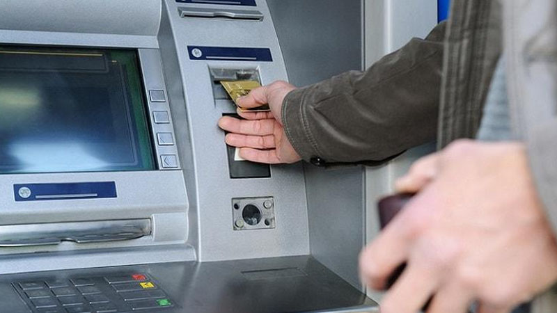 Azərbaycanda bu şəxslərin maaşları artacaq