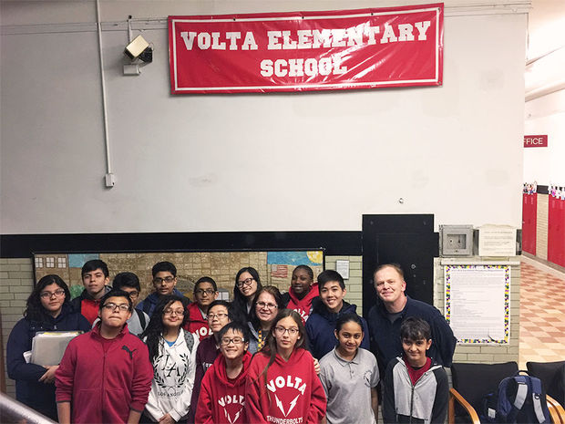 33 yaşlı müəllim yeniyetməyə narkotik verərək yoldan çıxardı