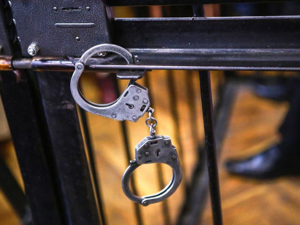 Обвиняемый в хищении крупной суммы экс-директор предстал перед судом