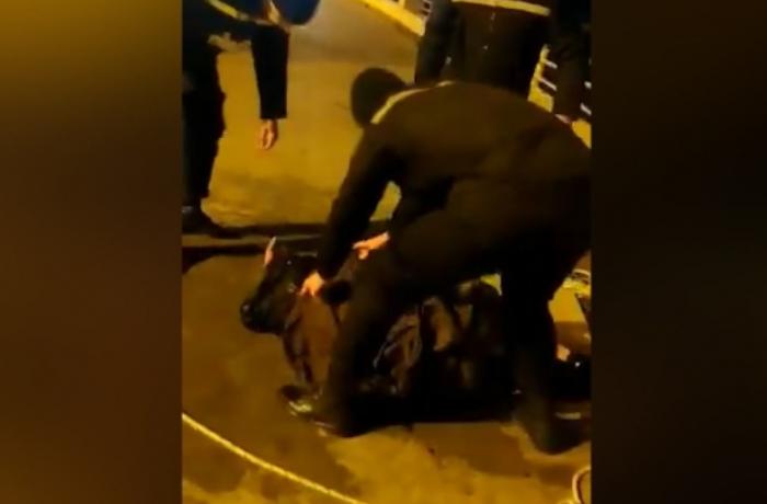 Bulvarda sevgililərin intiharı - Oğlan sağ qaldı, qız üçün ağlayır - ÜRƏKAĞRIDAN GÖRÜNTÜLƏR