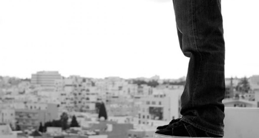 В связи с самоубийством школьника в Абшеронском районе возбуждено уголовное дело