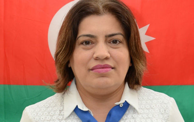 Elina Hacıyevanın ölümündə ittiham olunan məktəb direktoru yenidən hakim qarşısına çıxarılır