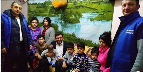 Bakıda bir ailədə 8 uşağı tək başına 329 manata necə saxlamaq olar?