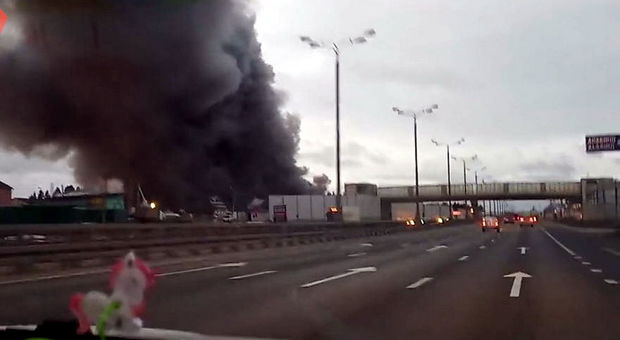 Rusiyada anbar yanır - VİDEO