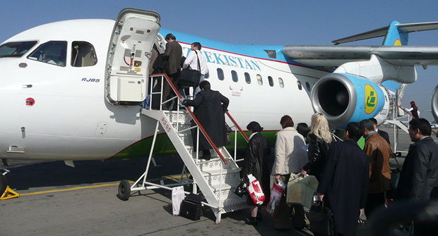 Özbəkistan İran və Əfqanıstanla hava əlaqəsini kəsdi
