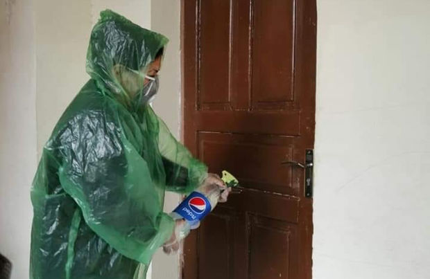 Nazirlikdən məktəbdə “Pepsi” şüşəsindəki maddə ilə dezinfeksiya aparılması barədə RƏSMİ AÇIQLAMA - FOTO