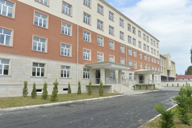 Azərbaycanda universitetdə xlorla dezinfeksiya: “İşçilər az qala boğulacaq”