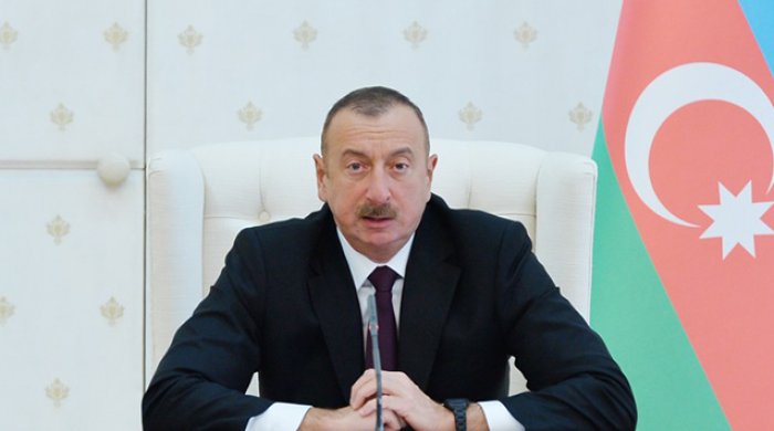 Prezident tibbi maskalarla bağlı tapşırıq verib