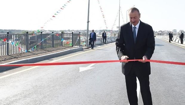 Prezident Ağstafada yol açılışında