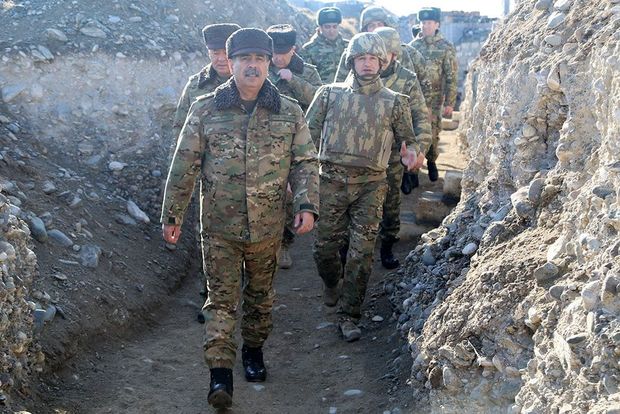 Закир Гасанов встретился с военнослужащими, несущими службу на передовой - ФОТО/ВИДЕО