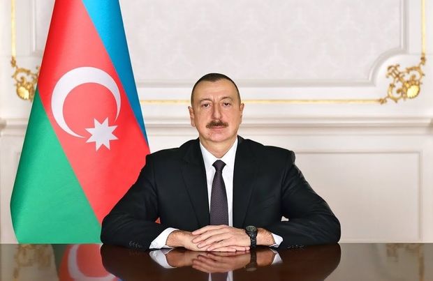 Президент Азербайджана подарил квартиру Заслуженной артистке