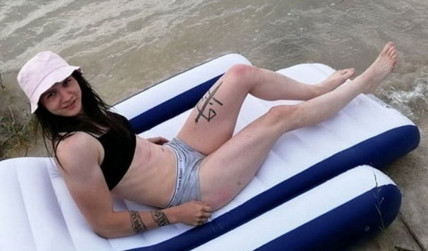 Boksçu qız kişilərlə döyüşmək üçün cinsini gizlədib - FOTO