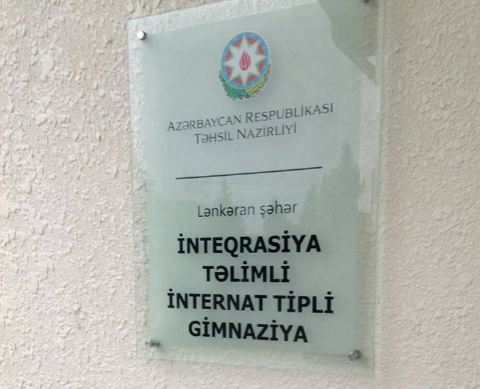 Gimnaziyanı ailə podratı ilə idarə edirlər - LƏNKARANDA